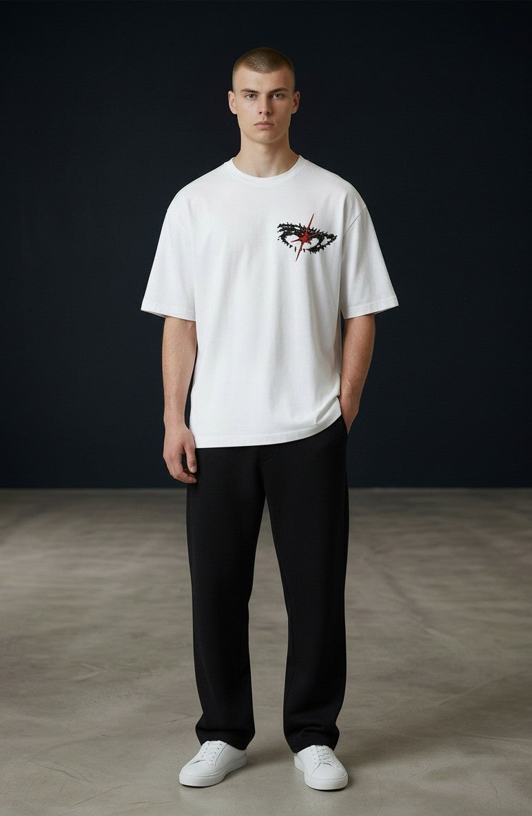 Nakış Detaylı Oversize Beyaz T-Shirt