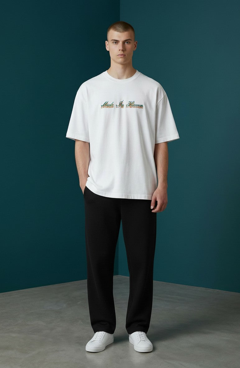 Nakış Yazı Detaylı Oversize Beyaz T-Shirt – “Made In Heaven”